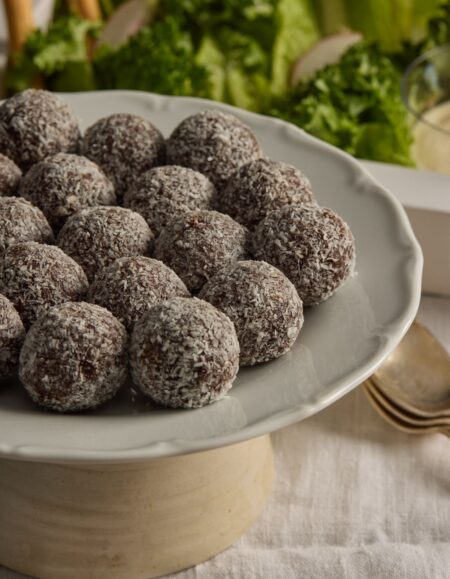 מגש כדורי שוקולד